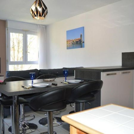 Appartement 3 Pieces A Saint-Cyprien : 6 Couchages, Piscine, Terrasse, Parking Et Wifi - Fr-1-225D-68 외부 사진